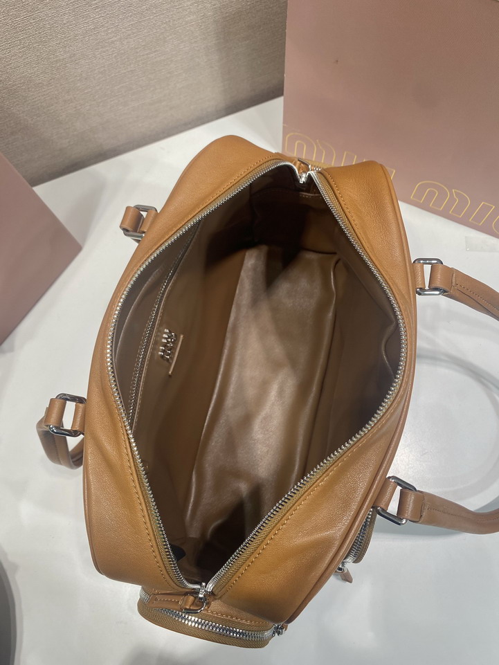 Miu 5BB159 32x22x14cm AP1_8