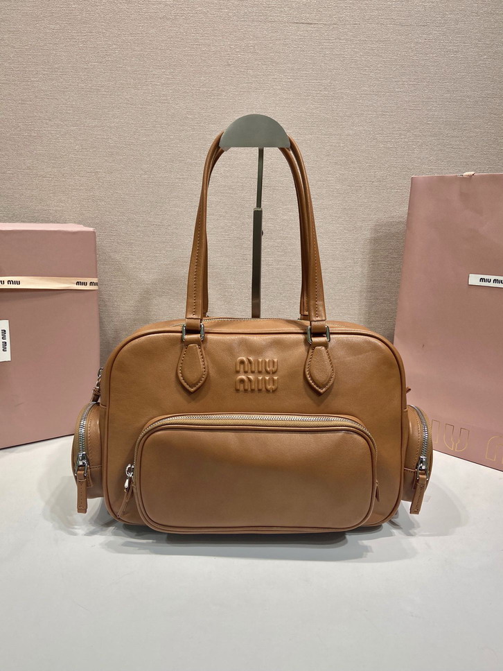 Miu 5BB159 32x22x14cm AP2_1