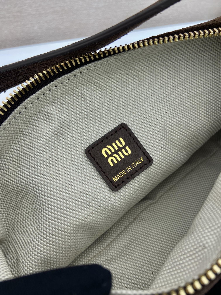 Miu 5NE841 18 5x14x10cm AP1_9