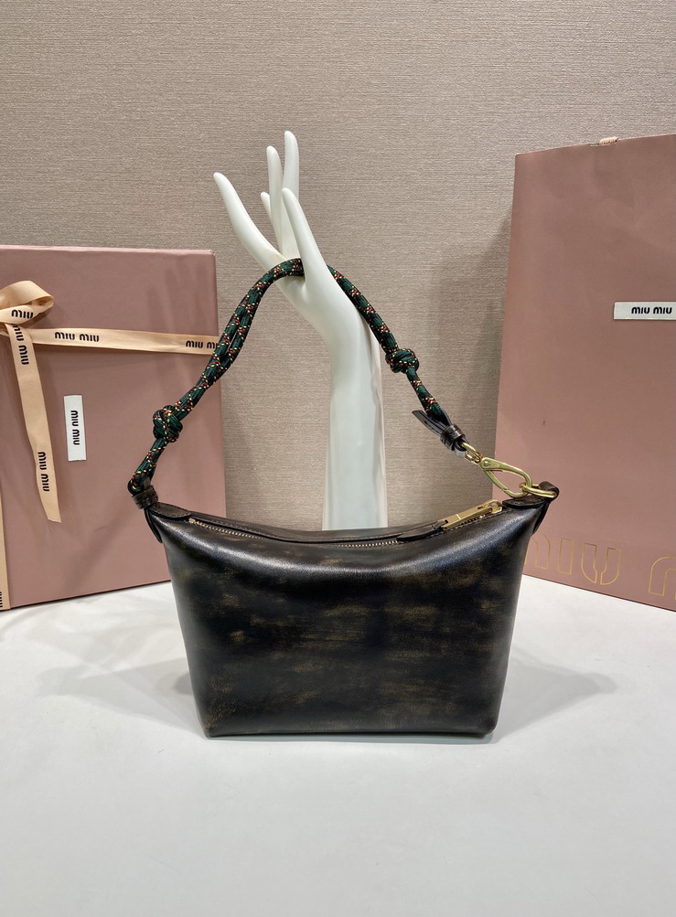 Miu 5NE841 18 5x14x10cm AP2_4