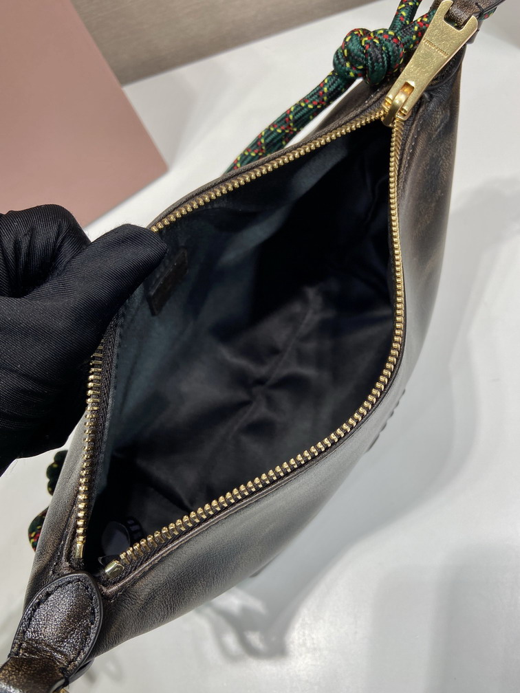 Miu 5NE841 18 5x14x10cm AP2_8