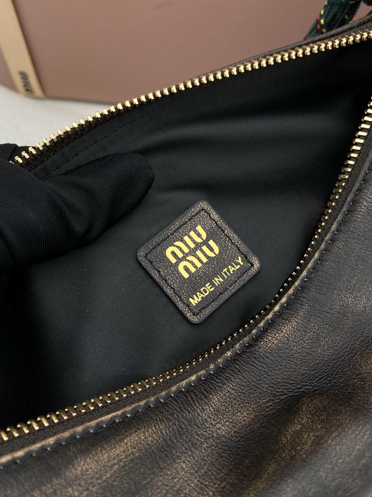 Miu 5NE841 18 5x14x10cm AP2_9