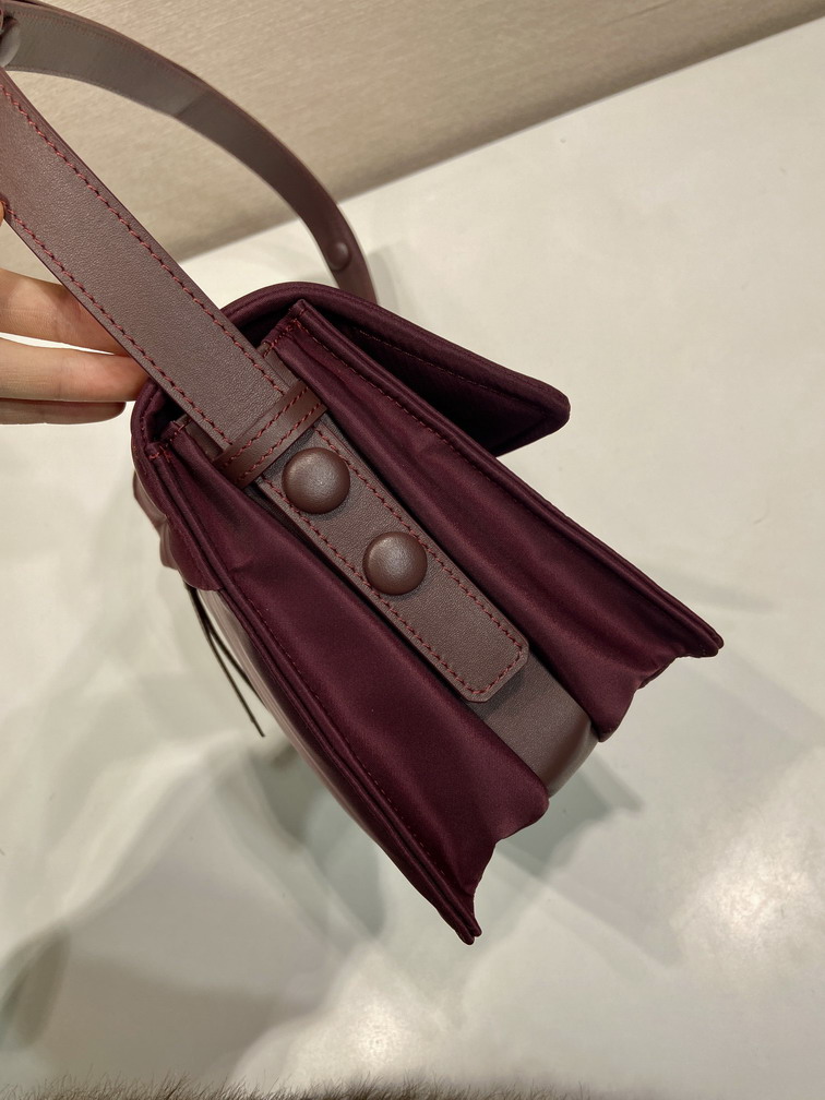 Prada 1BD258 23 5x18x11cm AP3_8