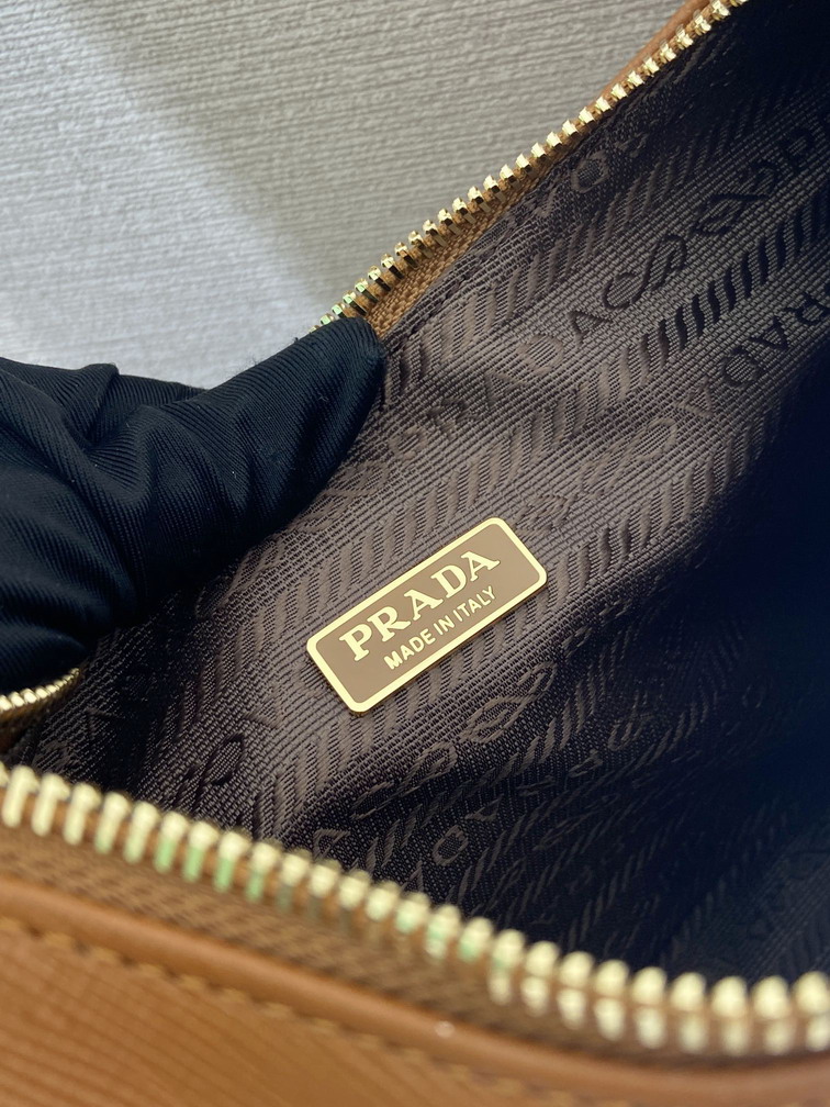 Prada 1BC204 22x18x6cm AP_9