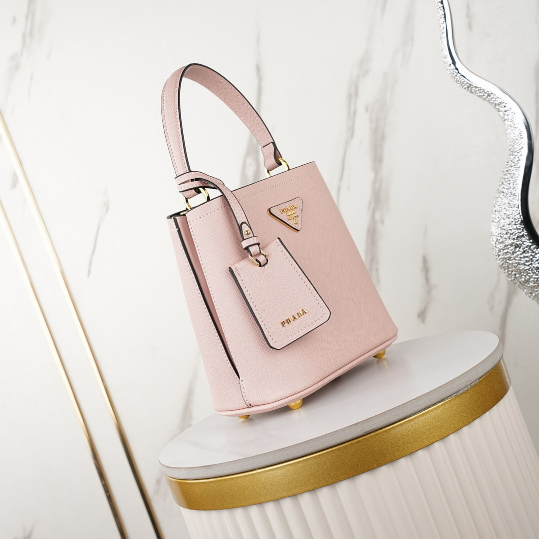 Prada 23x23x13cm jj1_3