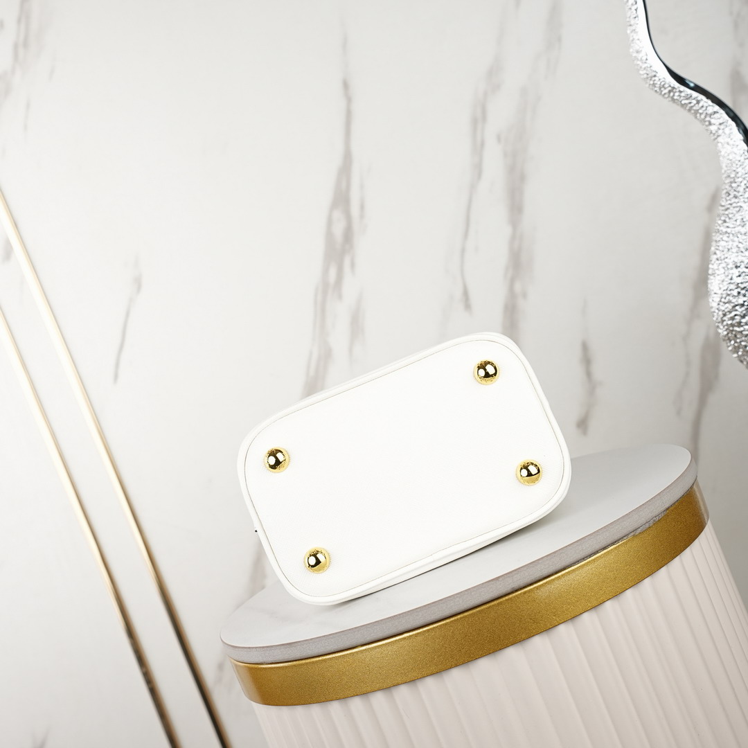 Prada 23x23x13cm jj_4