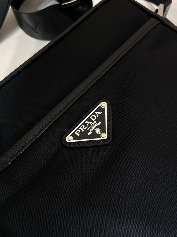 Prada 2VH048 23x16x7cm AP1_7