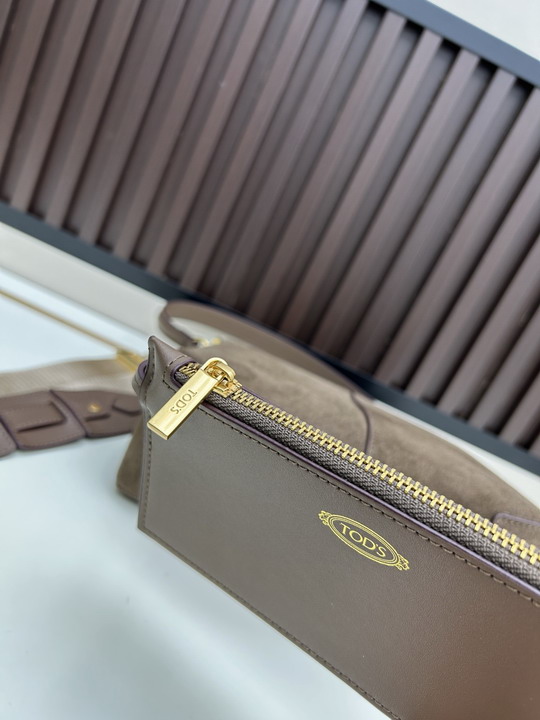 TOD'S 1H3133 25x17 5x10cm ss4_6