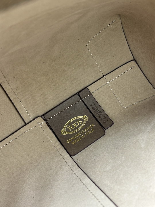 TOD'S 1H3133 25x17 5x10cm ss4_8
