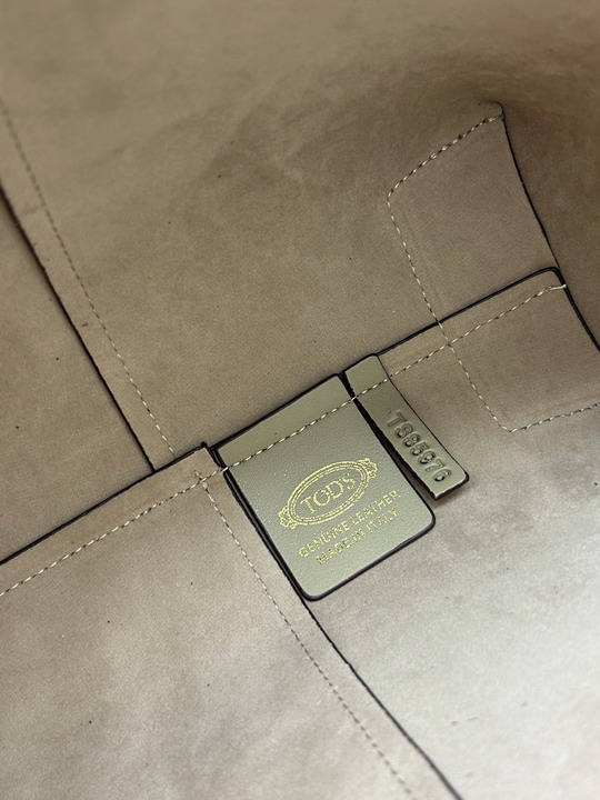 TOD'S 1H3133 25x17 5x10cm ss6_8