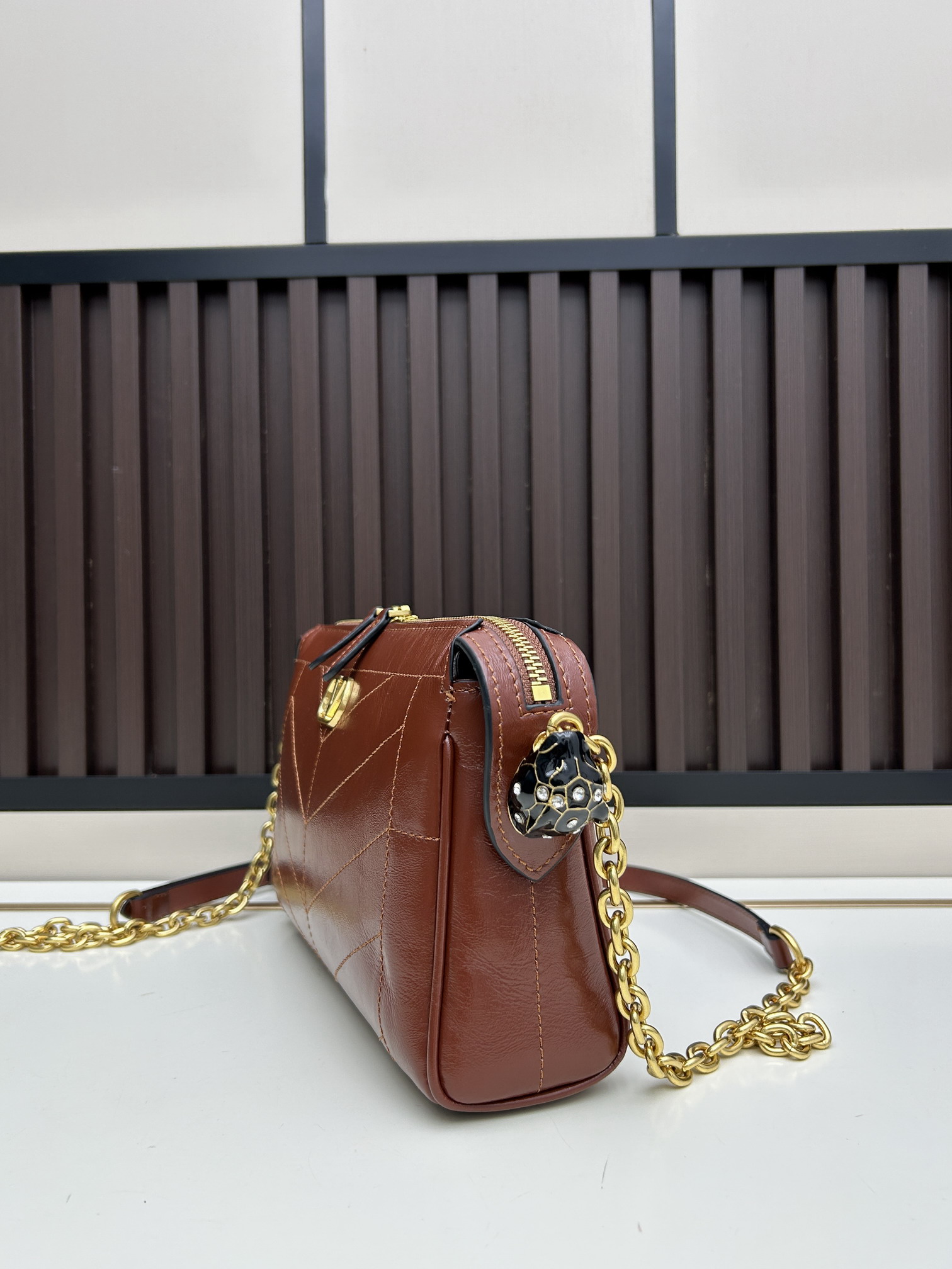 Val 20277 24x14x6cm jj2_2