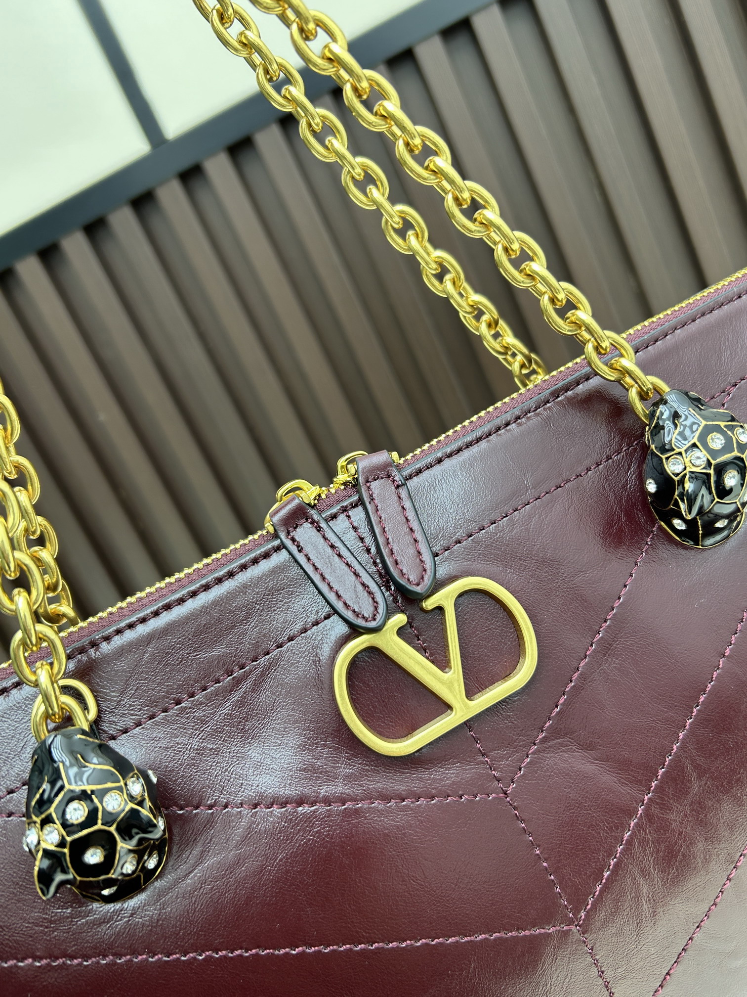 Val 20278 33x19 5x9cm jj1_4