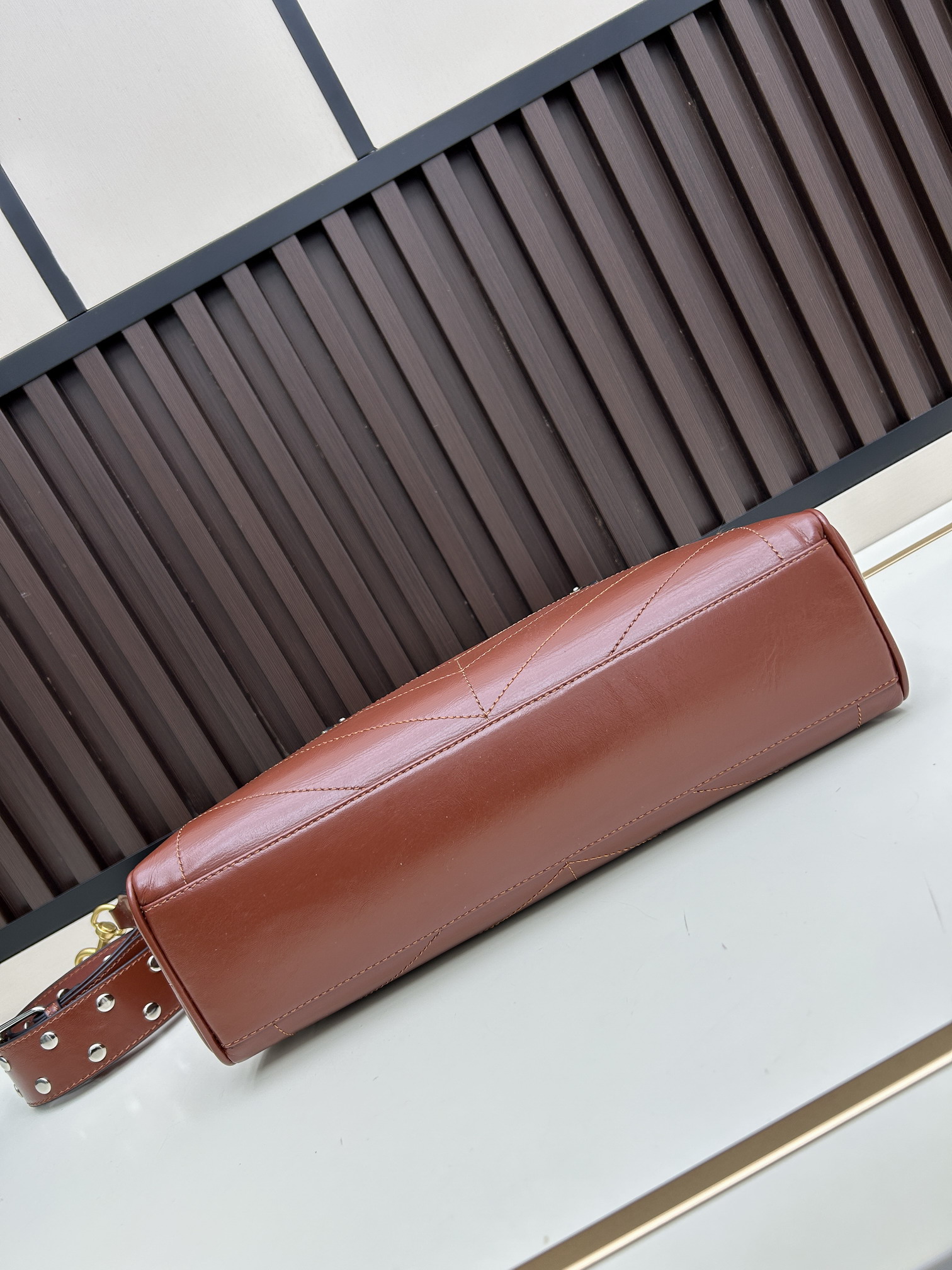 Val 20278 33x19 5x9cm jj2_5