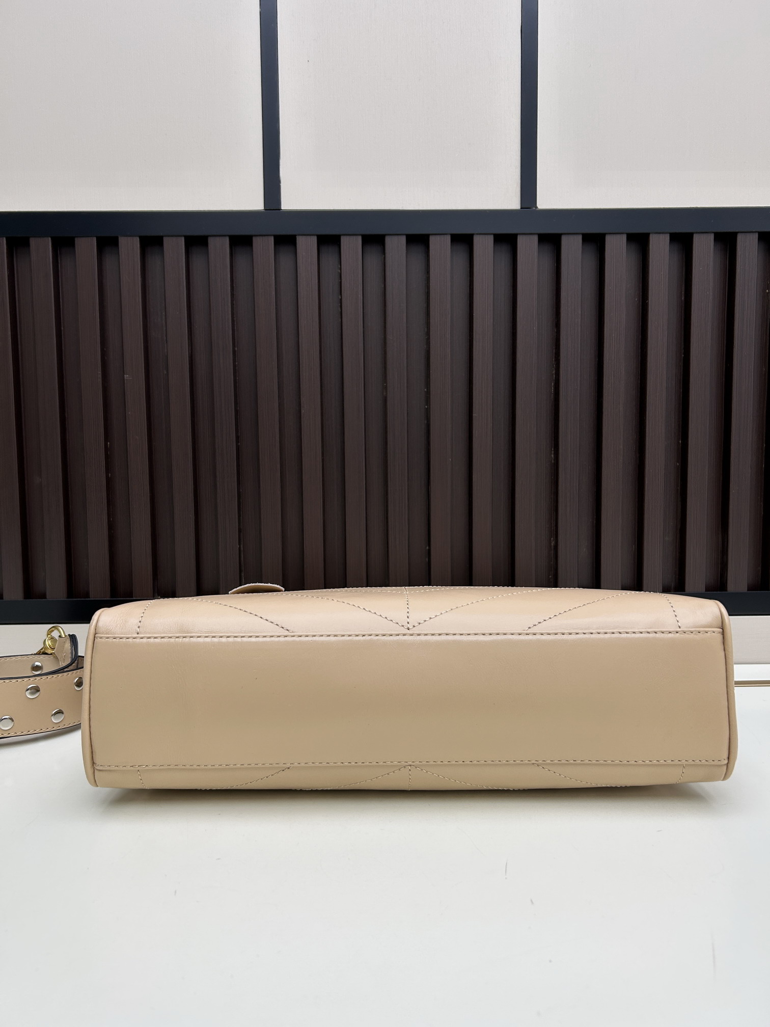 Val 20278 33x19 5x9cm jj_5