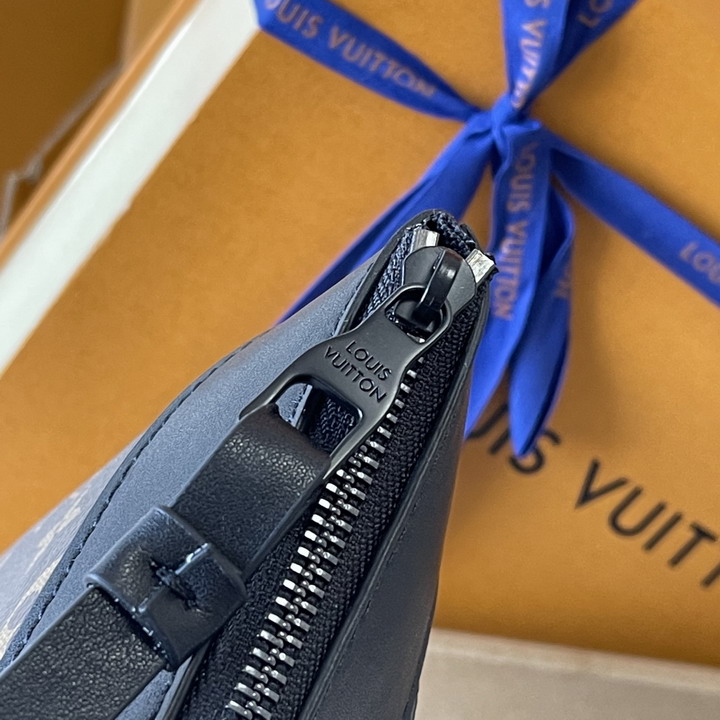 Voyage M82543 30x21x7 5cm ss1_6