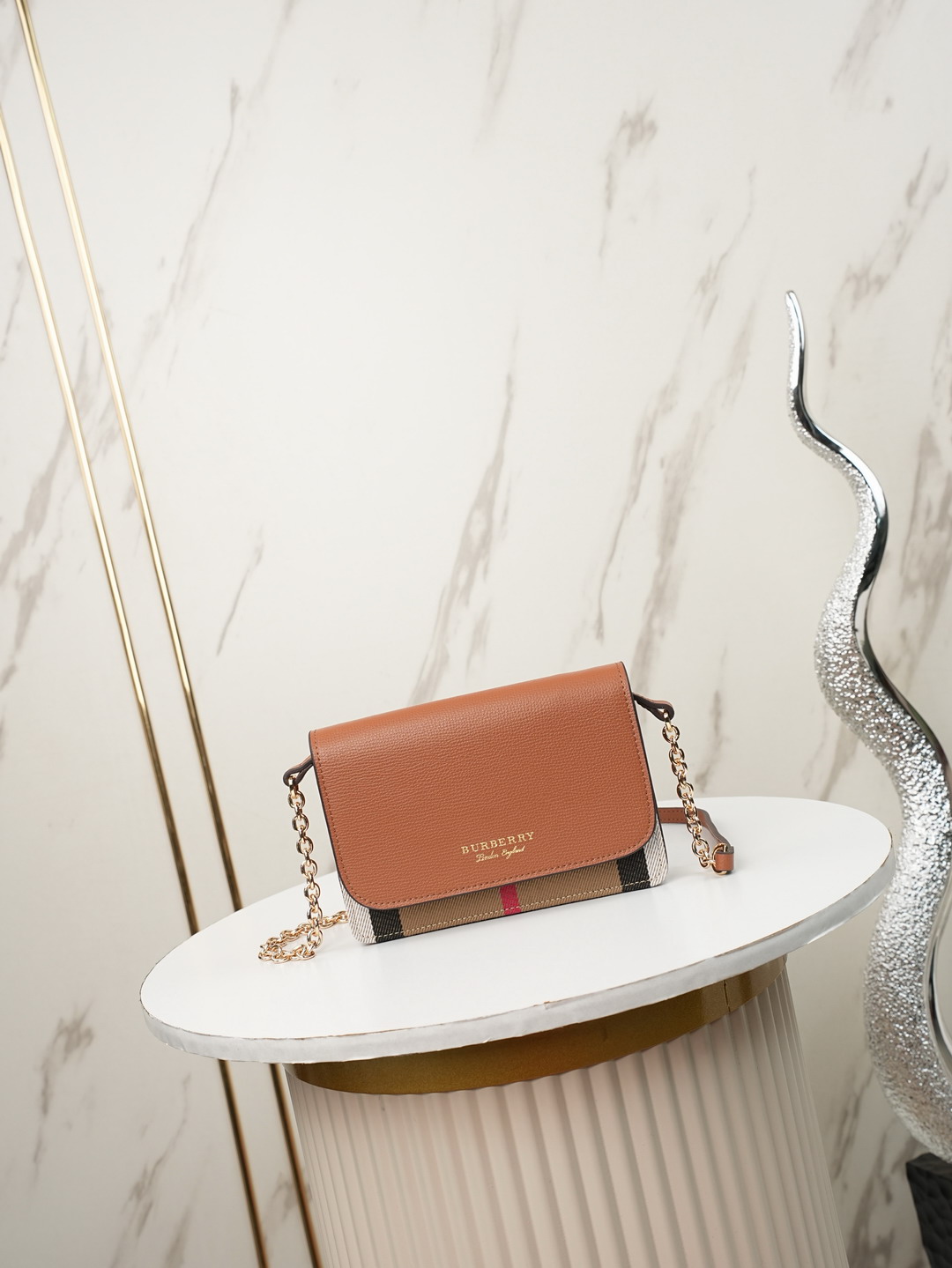 Bur 08346 19x13 5x4 5cm jj1_1