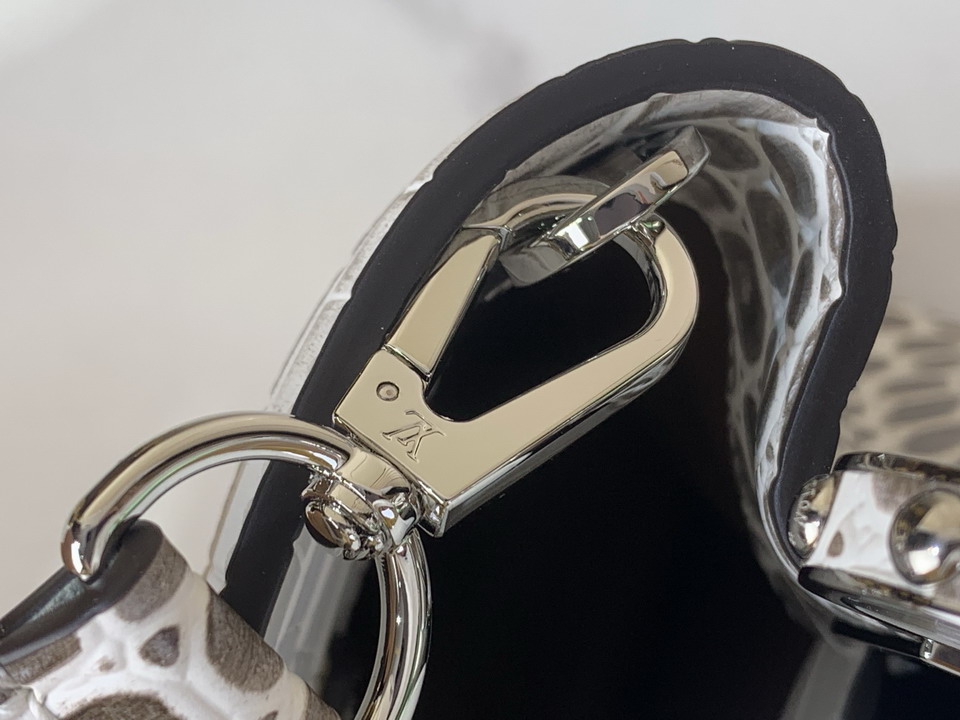 Cap N48865 27x18x9cm gf6_6