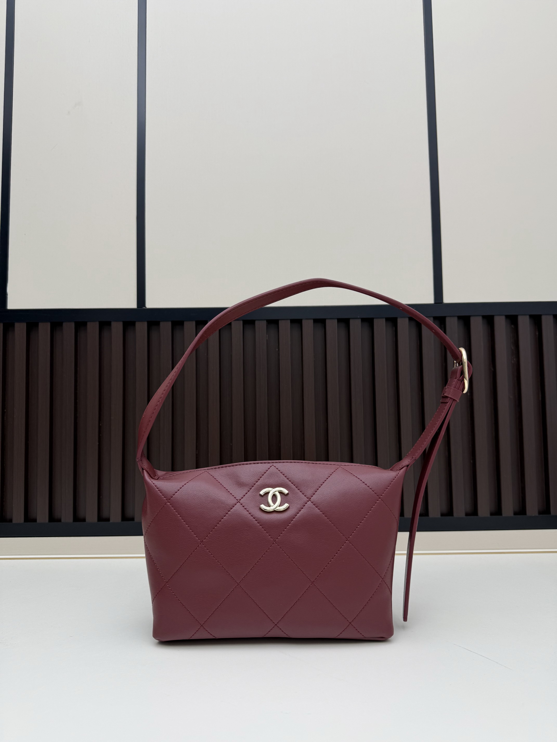 Chanel 07083 23x15x8cm jj2_1