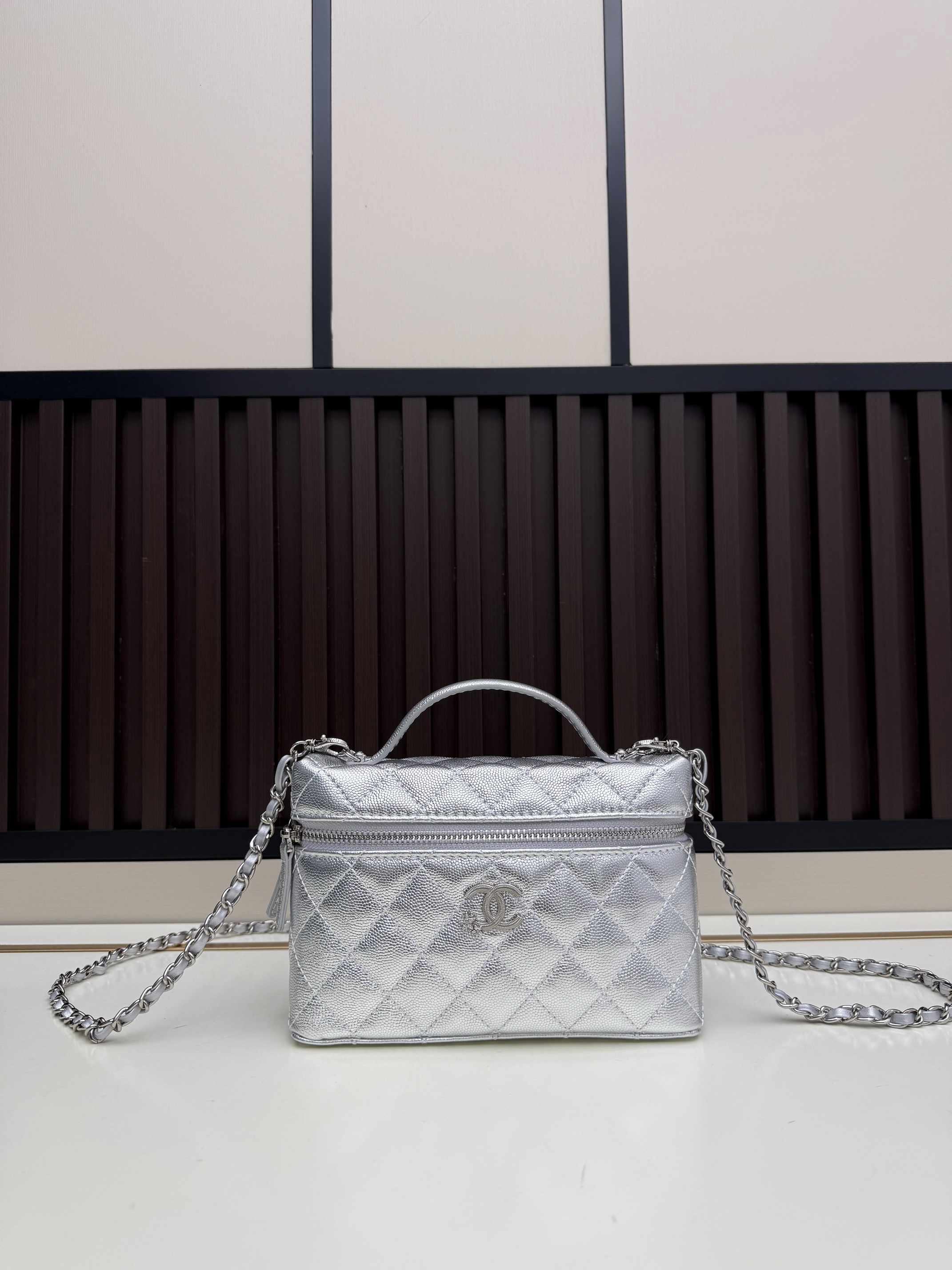 Chanel 09140-3 17x19 5x5cm jj2_1