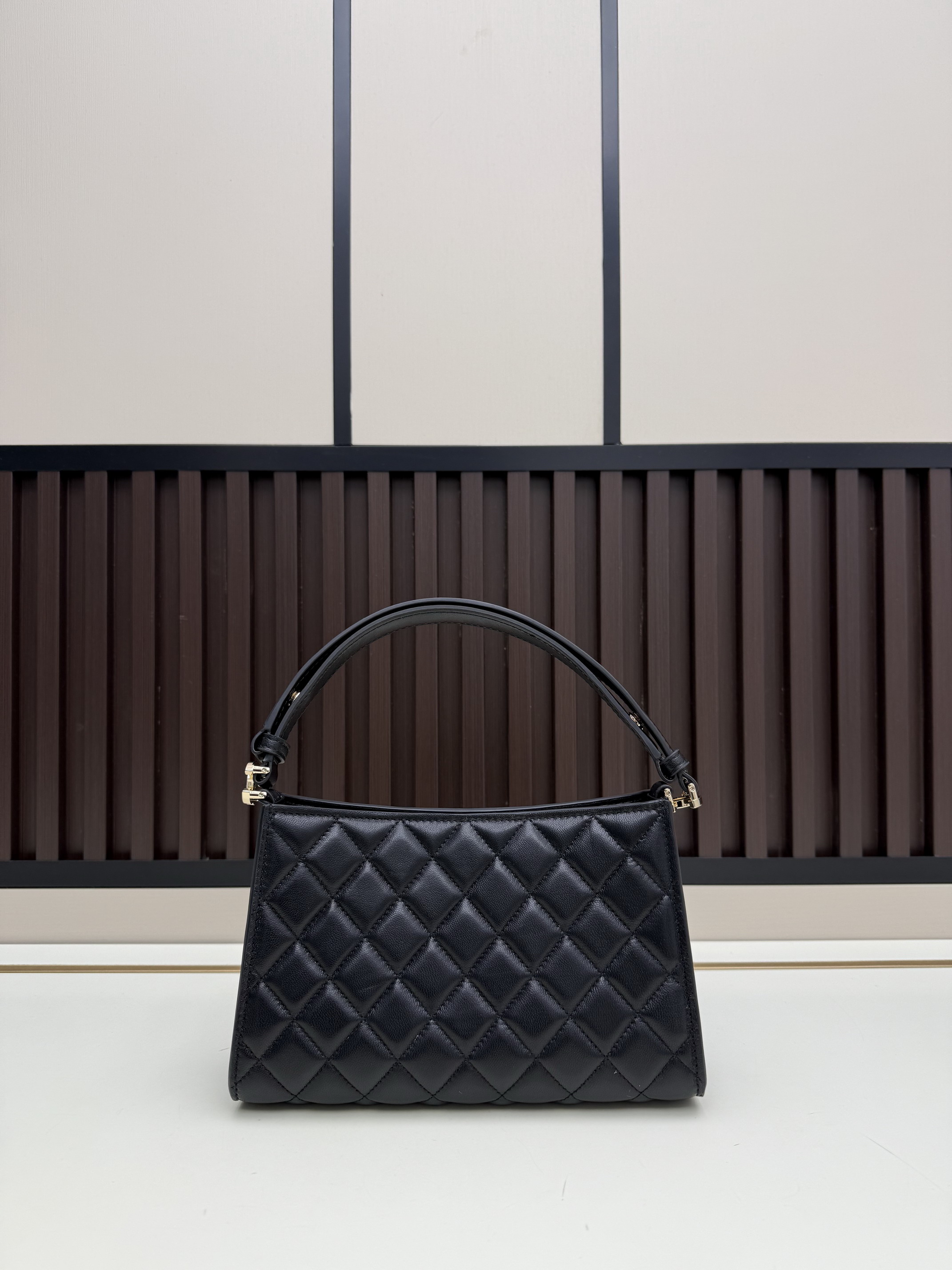 Chanel 09159 14x22 5x7 5cm jj_1