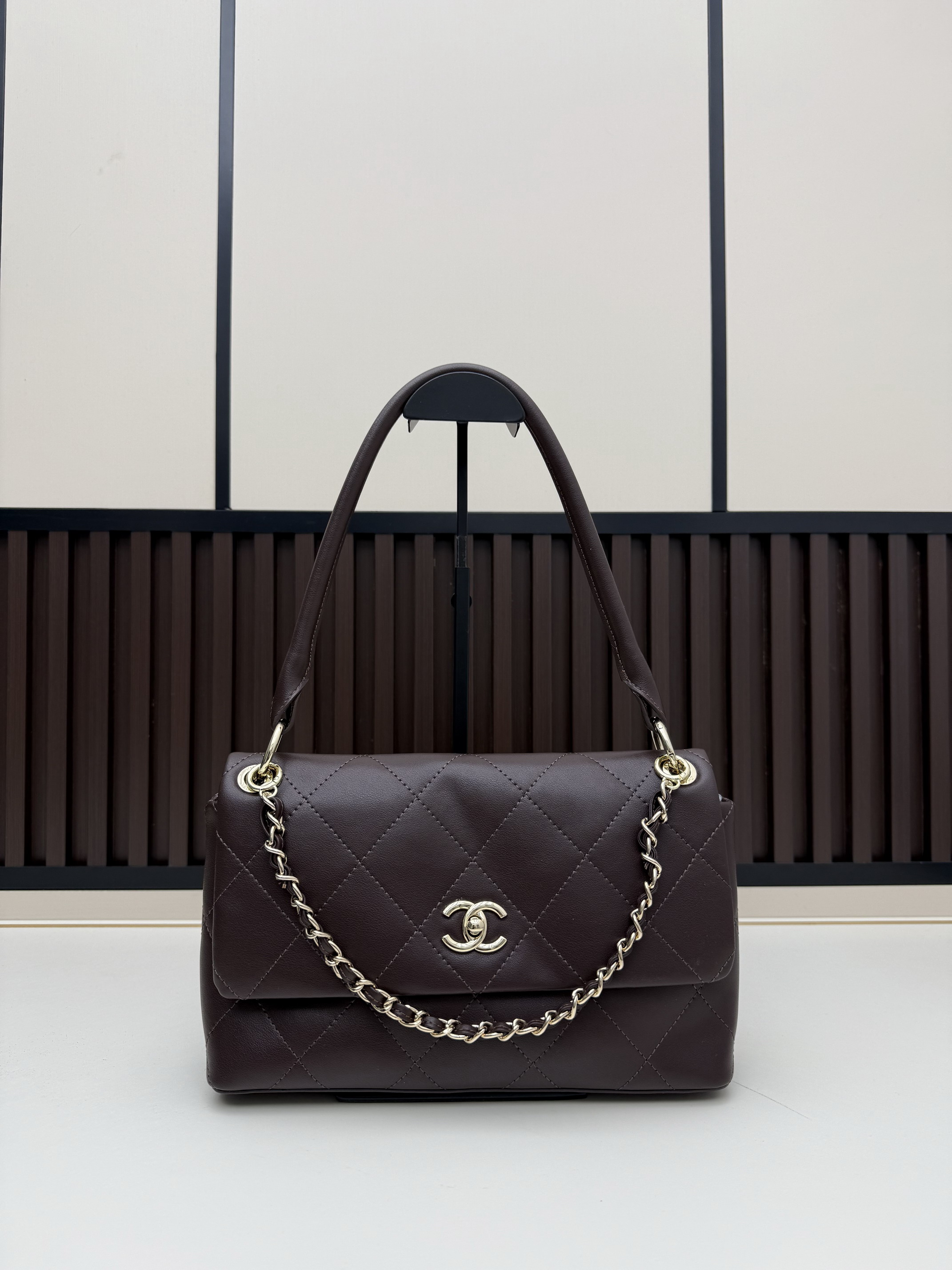 Chanel 09171 28x17x8cm jj2_1