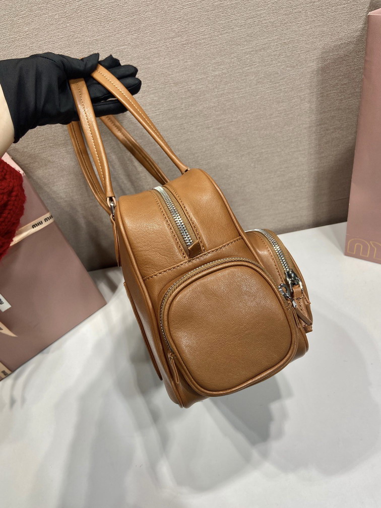 Miu 5BB159 32x22x14cm AP2_5
