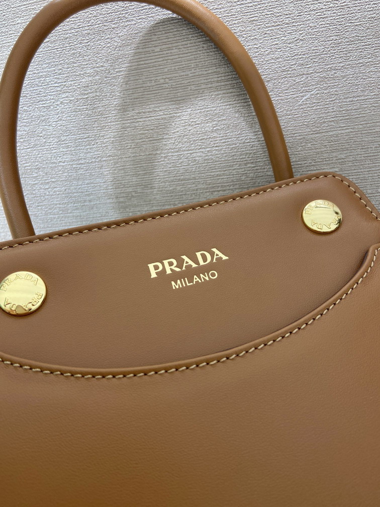 Prada Carry 1BA496 19x21x7cm AP_9