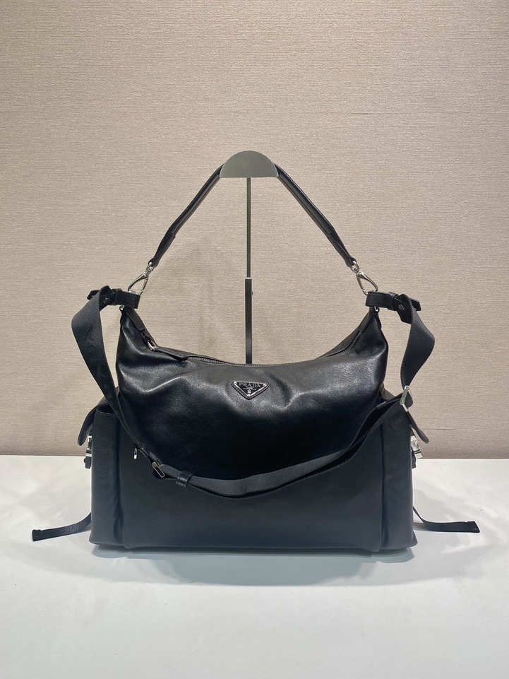 Prada Explore 2VH204 43x29 5x15cm AP1_1