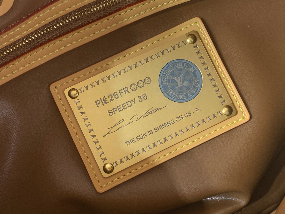 Speedy m27977 32x22 5x18cm gf_8