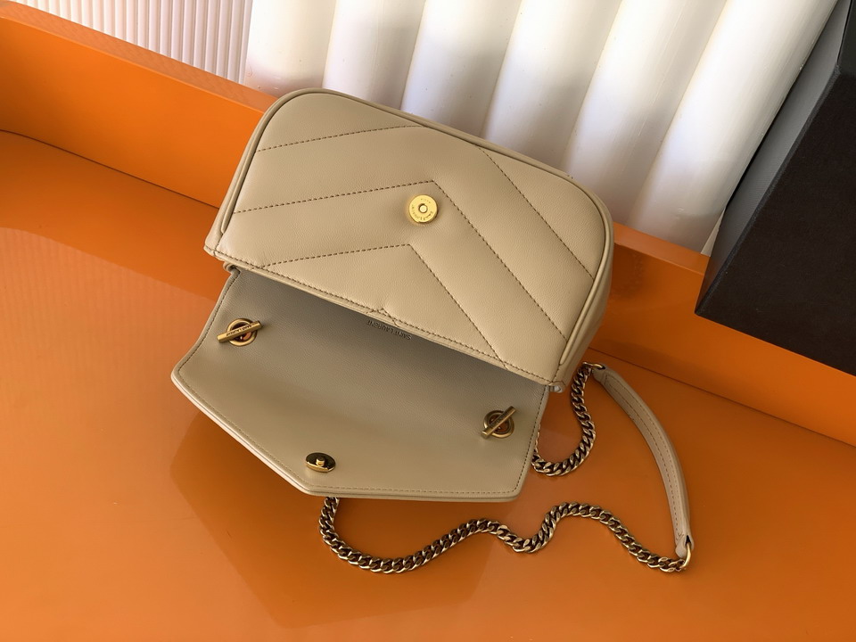 YSL lou 821749 20x12x6cm 8D7_5