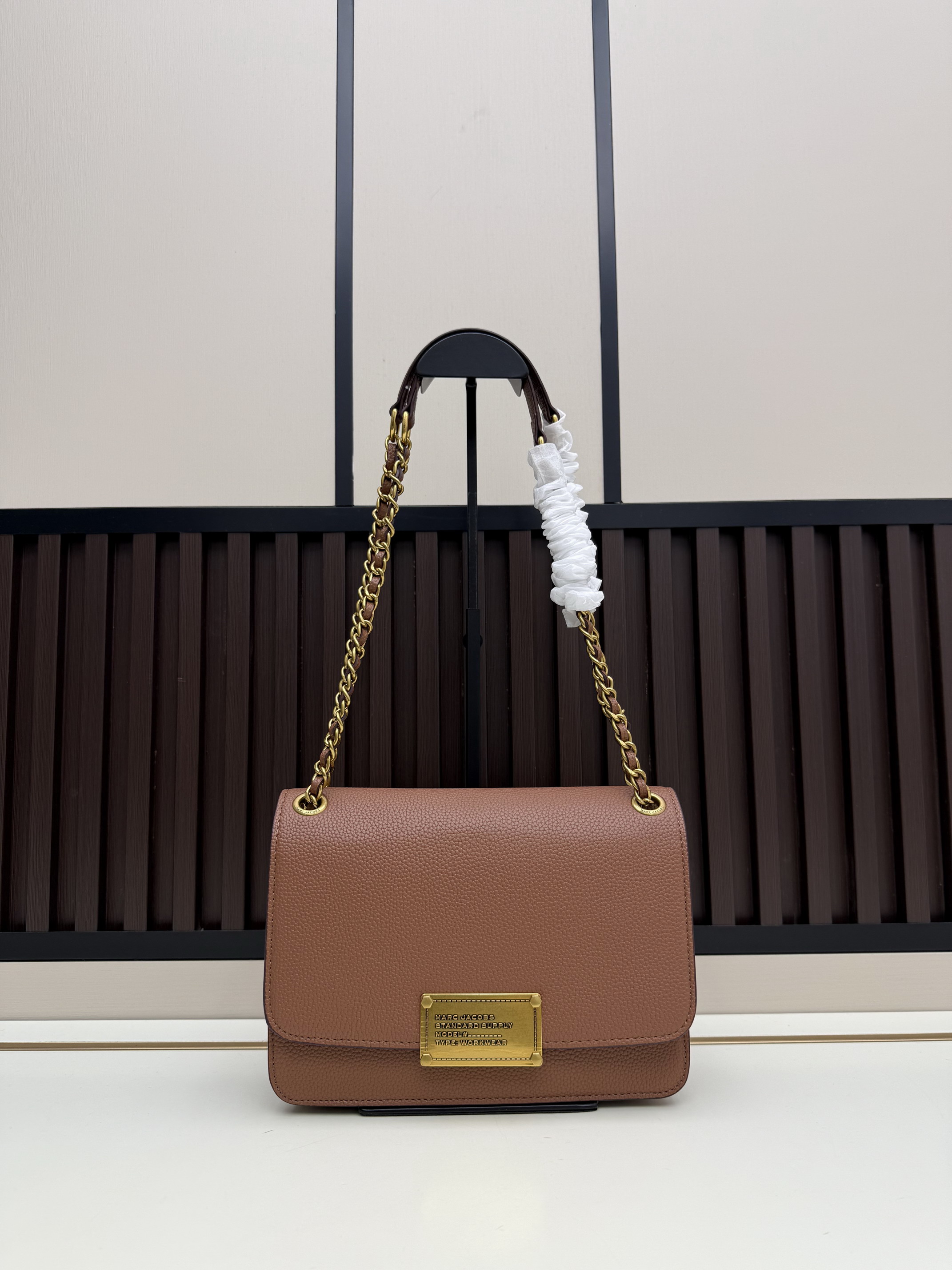 Marc Jacobs 008942 24x7x17cm jj_1