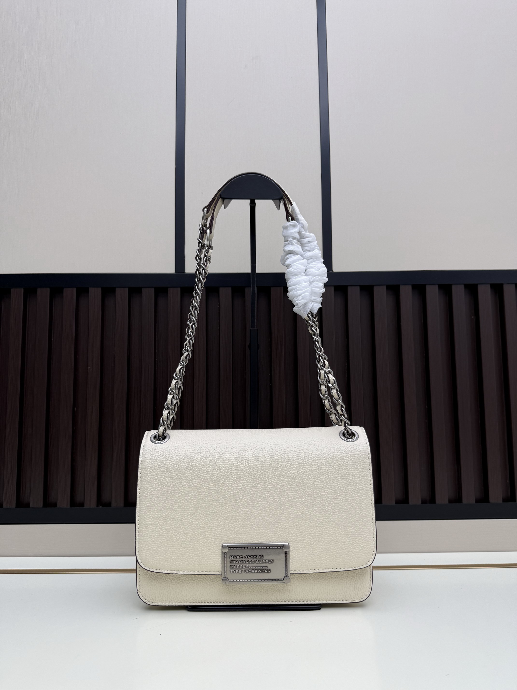 Marc Jacobs 008942 24x7x17cm jj4_1