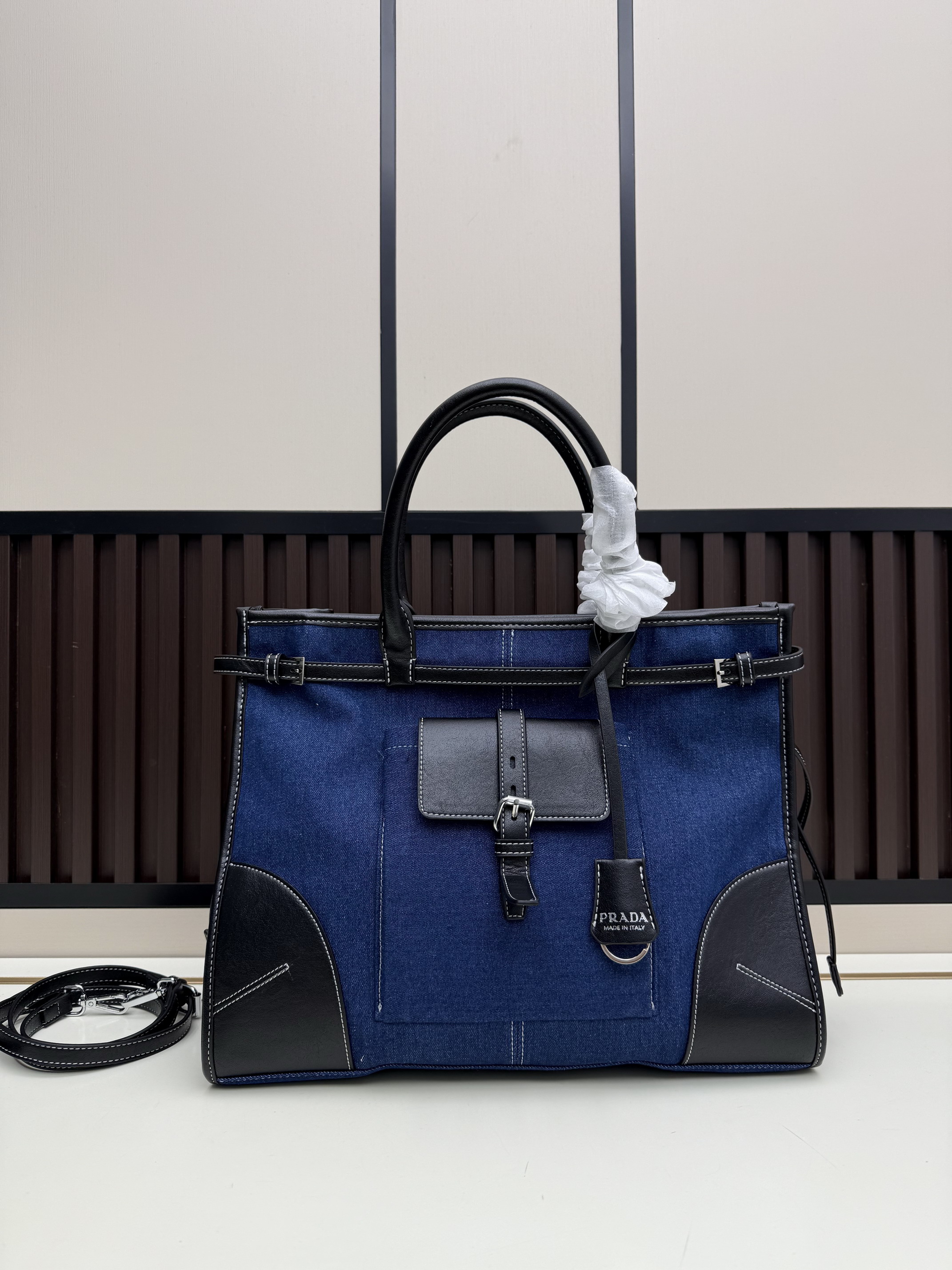 Prada 2602 38x30x12cm jj1_1