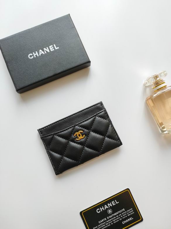 AP233 7.5X11.2X0.5cm YG 21