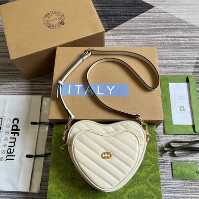 751628 20X17.5X6.5cm MP 3colour