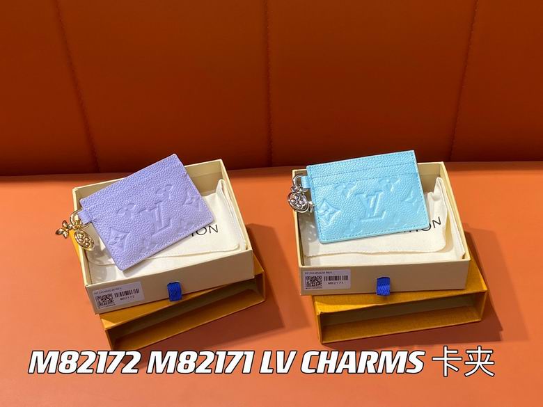 Charms M82171 10.2x7.3x0.3cm gf