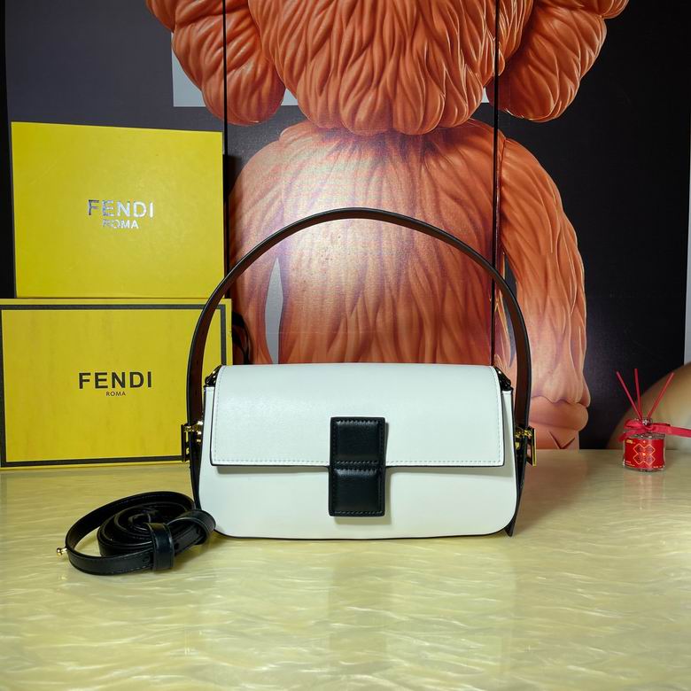 Fendi Baguette 218 28x15x7cm ww2