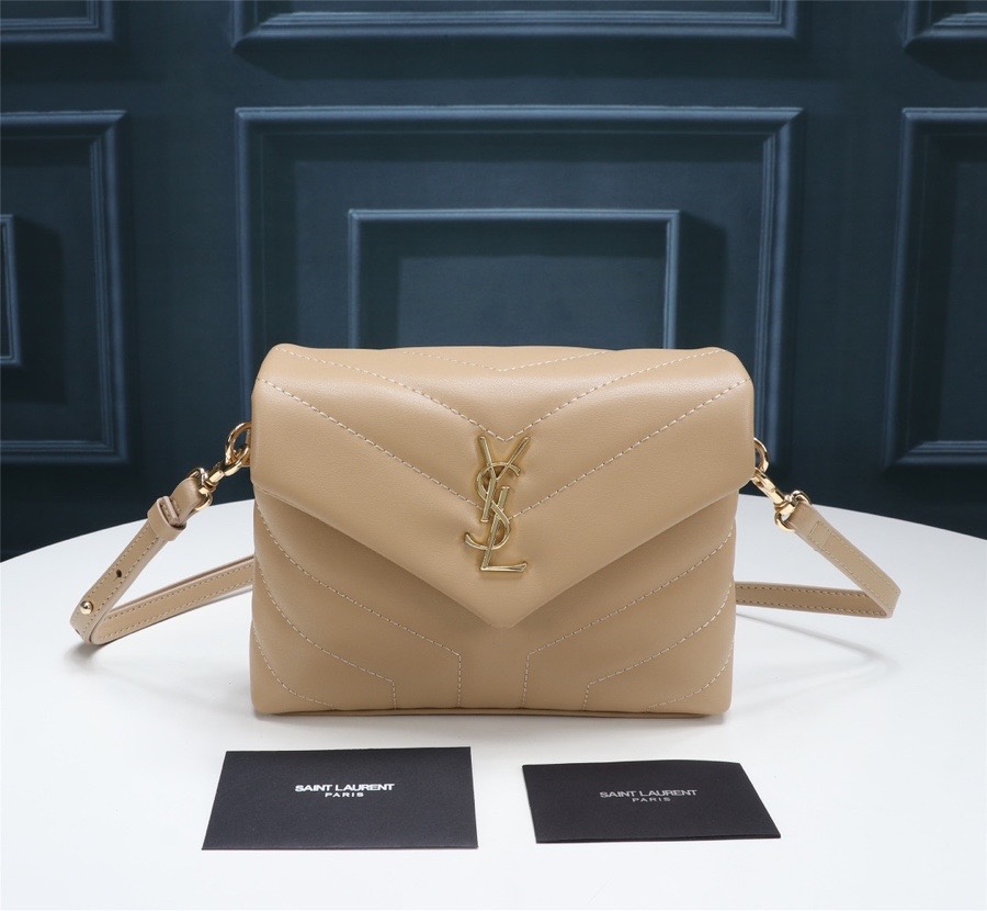 YSL 26599 20cm 8D