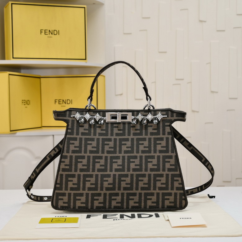 Fendi 3313 33x26x13cm ww