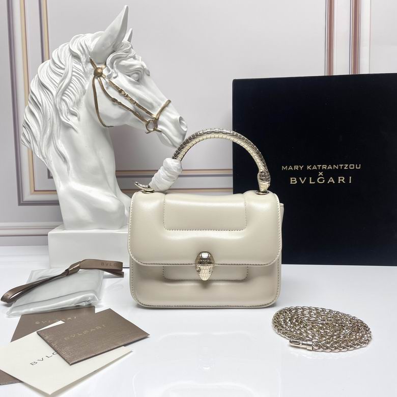 Mary Katrantzo 291070 19.2X15X6cm BG 3