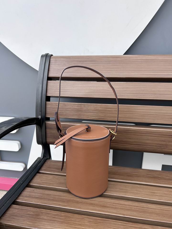 2024 MiuMiu Bucket bag1:1