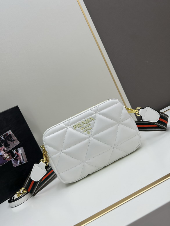 Prada 2101 24x15x7cm jj2