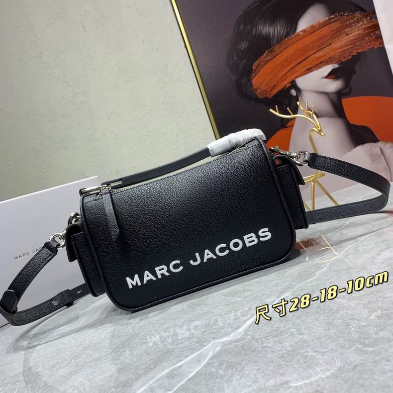 Marc Jacobs J08899 cd