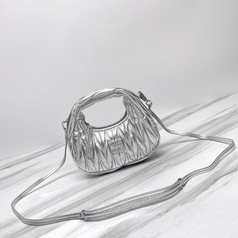 5BP078 18X10X6cm H 2色