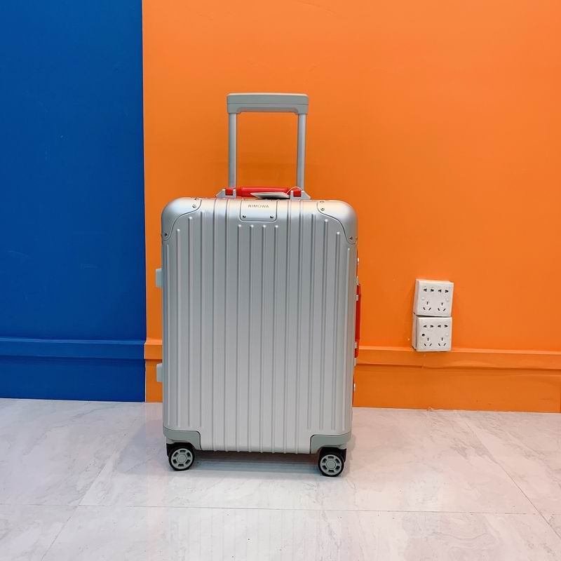 Rimowa 21Inchs QS