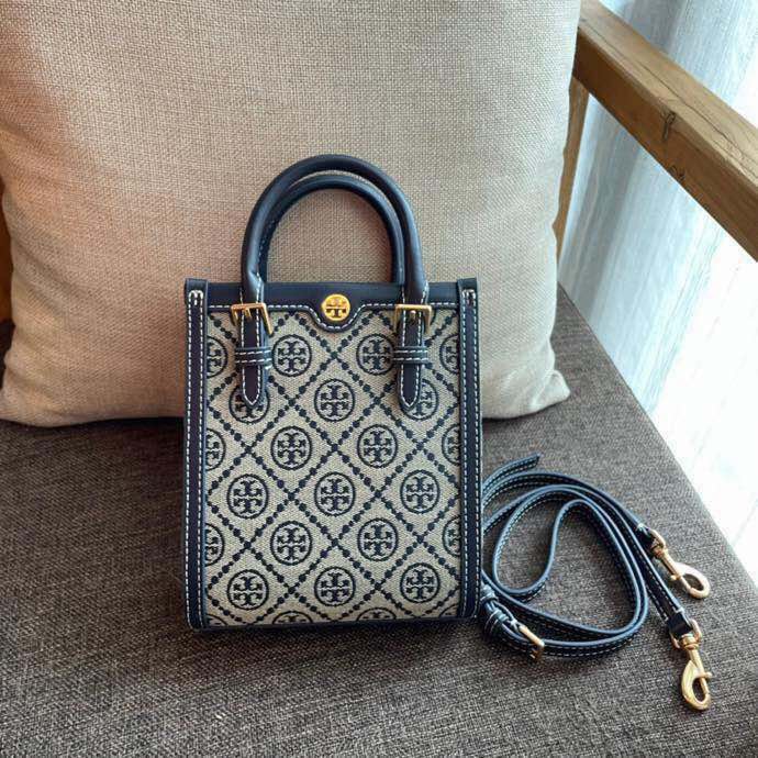 Tory Burch Messenger