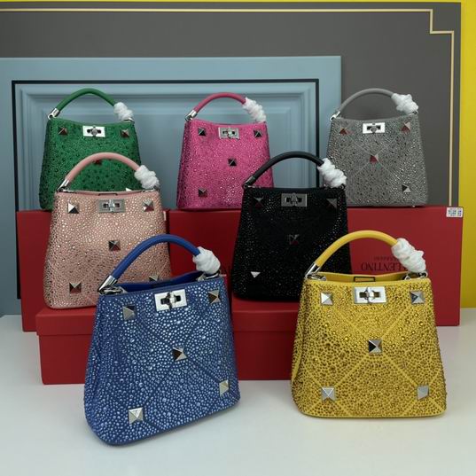 Valentino Garavani闪钻20x15x9cm wwh