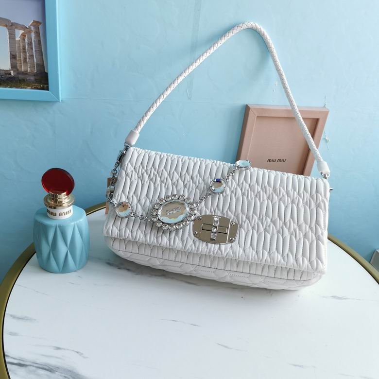 5BD233 28x3x14cm RF 8