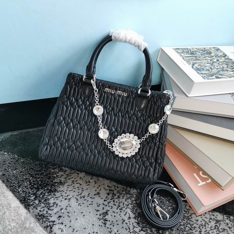 5BA067 24x19.5x13cm RF 1 Four colors