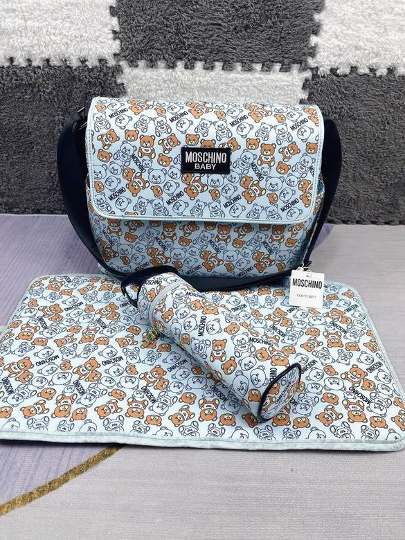 Moschino 40x30x15cm CX 1